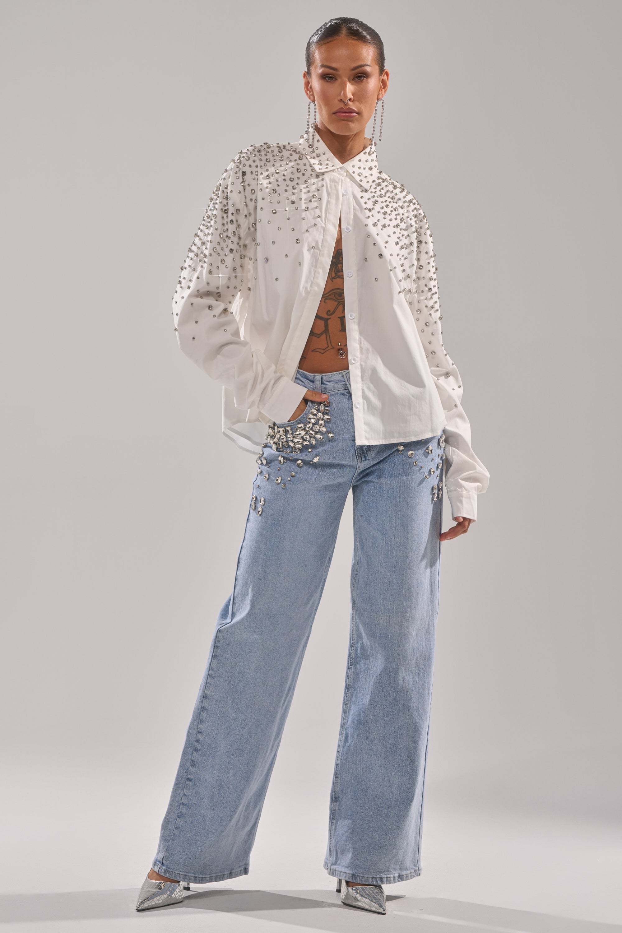 ITS THAT TIME EMBELLISHED RELAXED DENIM