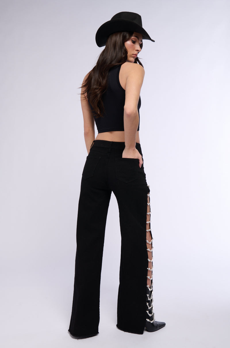 COVERED IN DIAMONDS RELAXED JEANS IN BLACK
